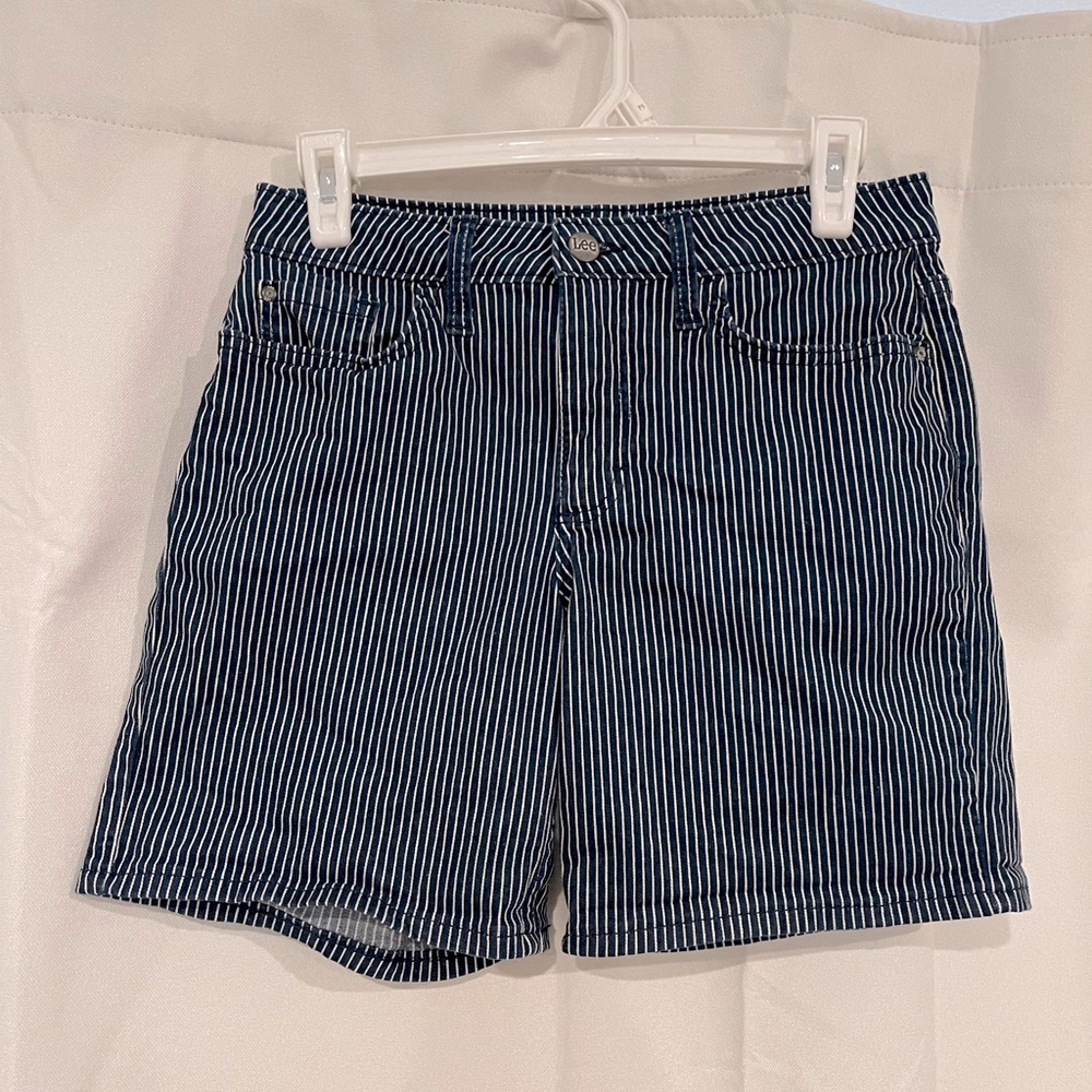 🔵⚪️Lee Striped Shorts🔵⚪️